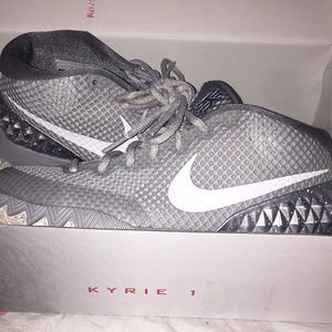 nike kyrie 1 shoes